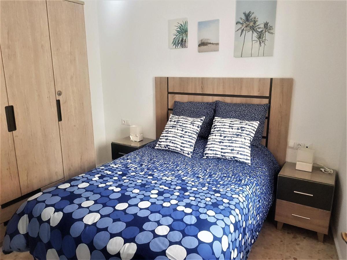 Apartamento Conil Centro Y Playa, Descanso Perfecto, Con Aire Acondicionado Y Wifi โกนิล เด ลาฟรอนเตรา ภายนอก รูปภาพ